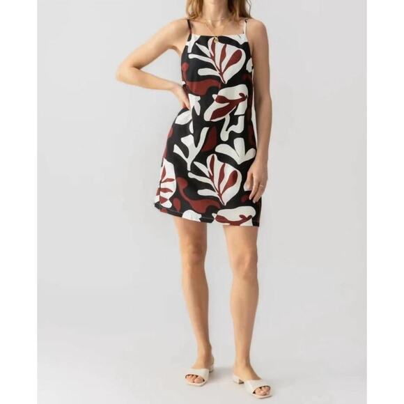 Sanctuary Dresses & Skirts - Sanctuary "Mineral Mine" Mini Shift Dress with Pockets – Size 4